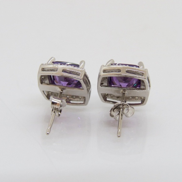 Vintage 925 Sterling Silver Amethyst Stud Earrings - Picture 2 of 3